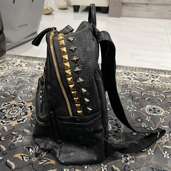 MCM backpack - Picture 2 of 6